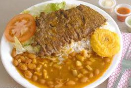 Arroz con menestra y Carne asada